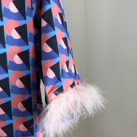 •NWOT• Zara Geo Print Feathered Blouse - Picture 5 of 6